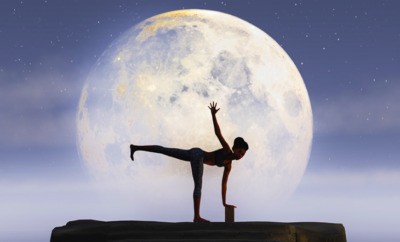 4 Moon Phases Yoga Poses Feature 1